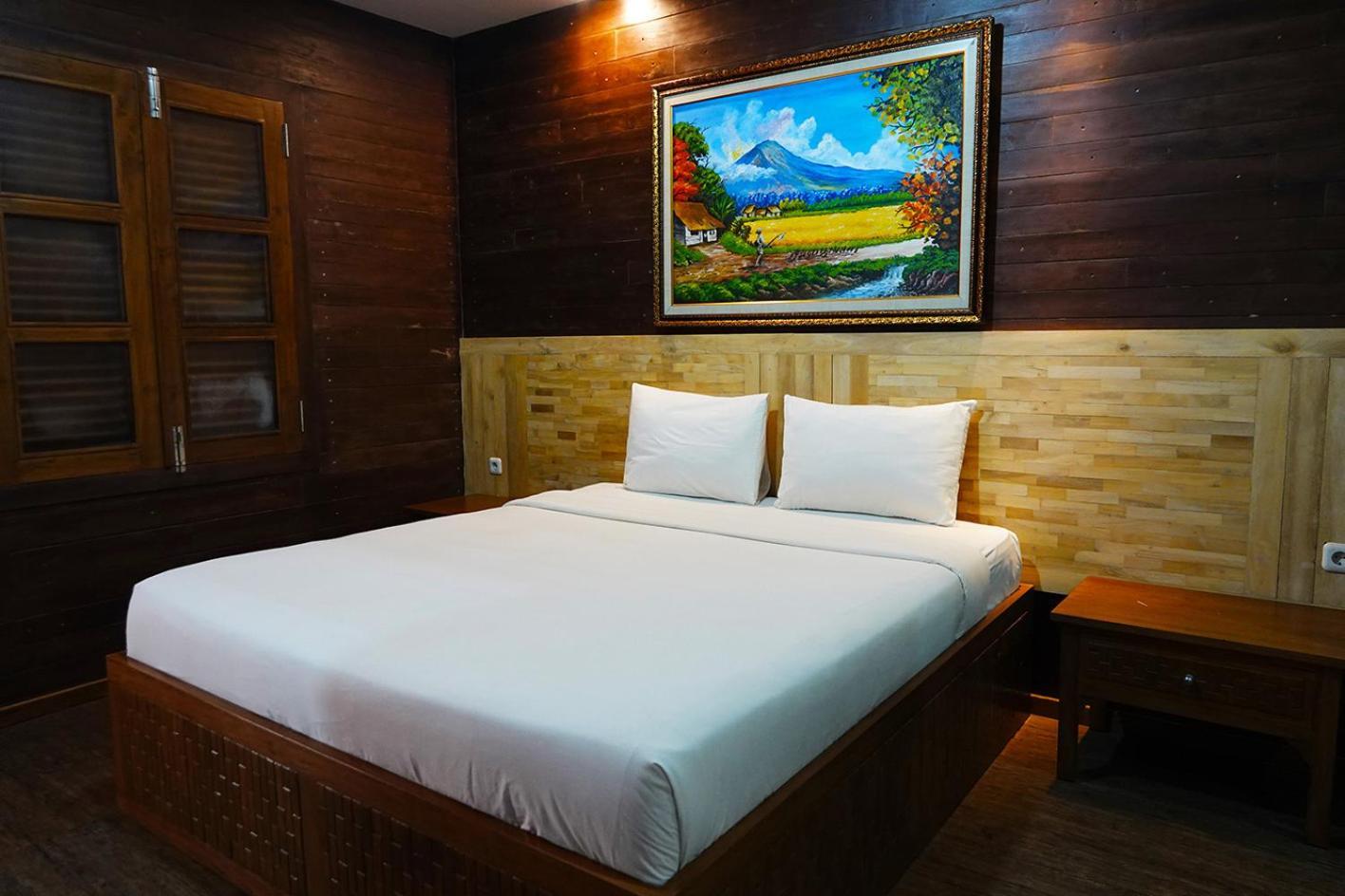 Baratha Hotel & Resto Bondowoso Εξωτερικό φωτογραφία