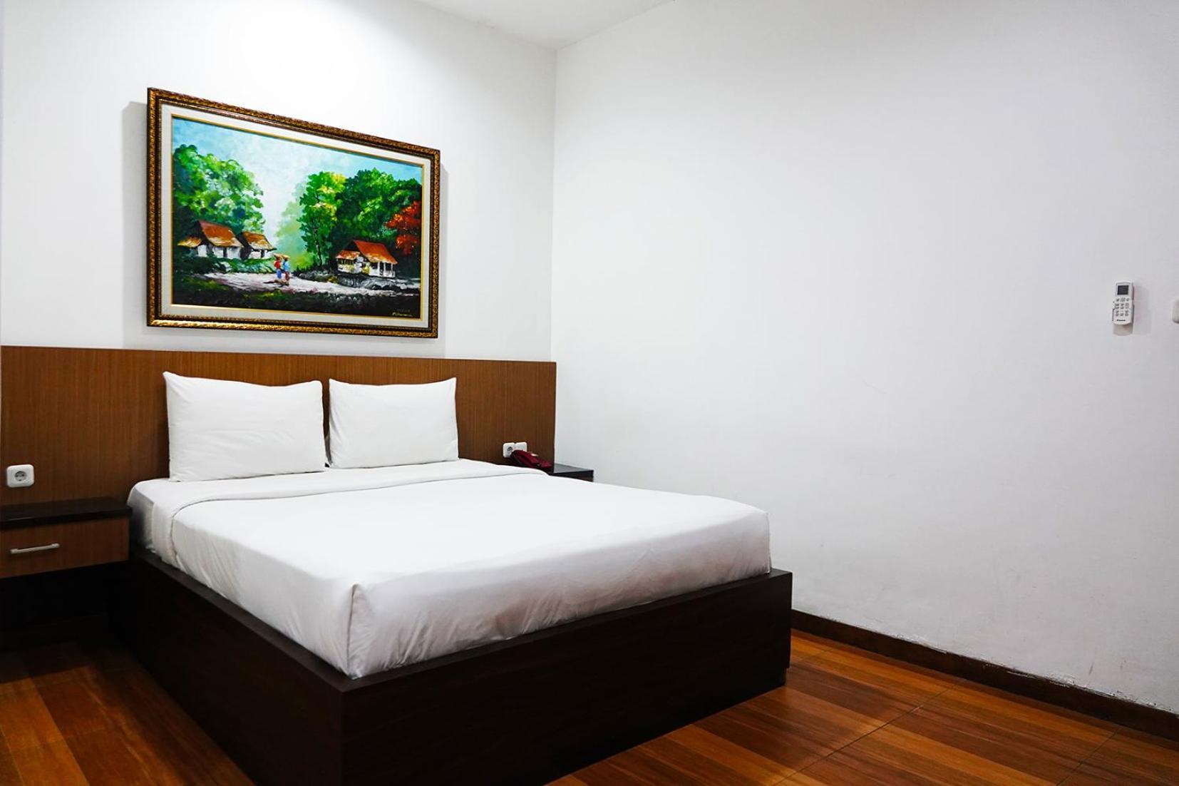 Baratha Hotel & Resto Bondowoso Εξωτερικό φωτογραφία