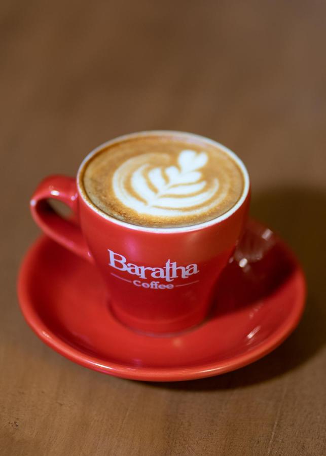 Baratha Hotel & Resto Bondowoso Εξωτερικό φωτογραφία