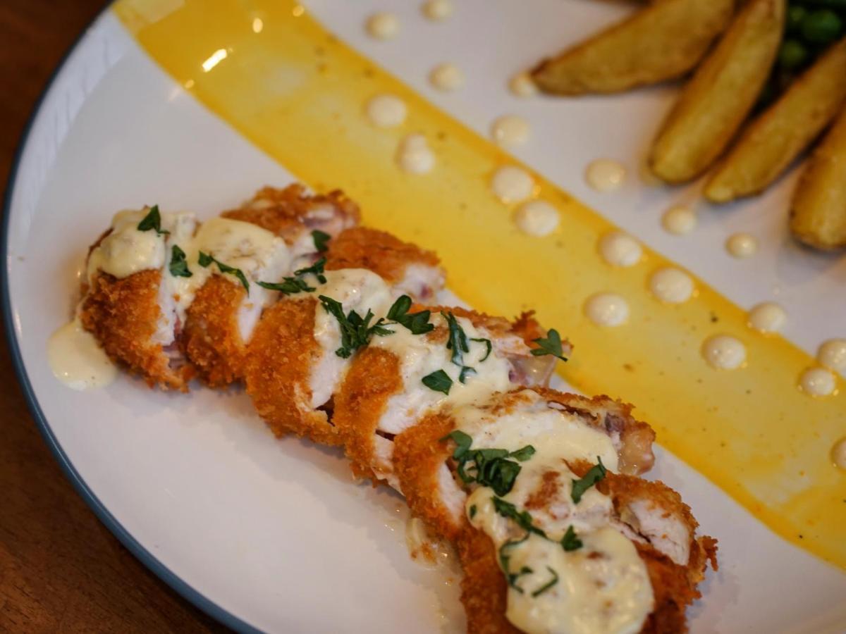 Baratha Hotel & Resto Bondowoso Εξωτερικό φωτογραφία