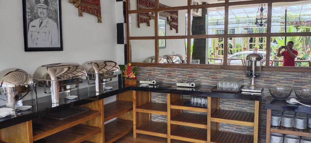 Baratha Hotel & Resto Bondowoso Εξωτερικό φωτογραφία